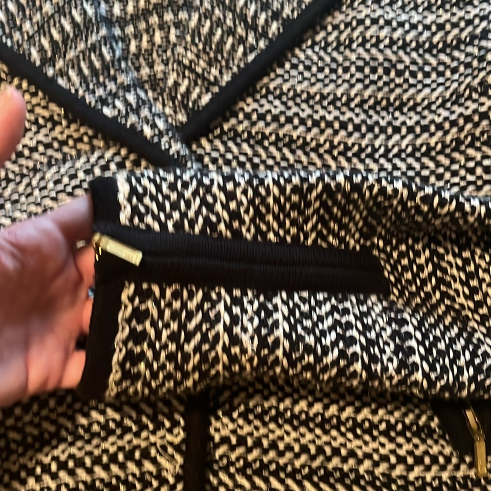Gorgeous Classy Soft B&W Cache Jacket!!! Sz S! - image 6